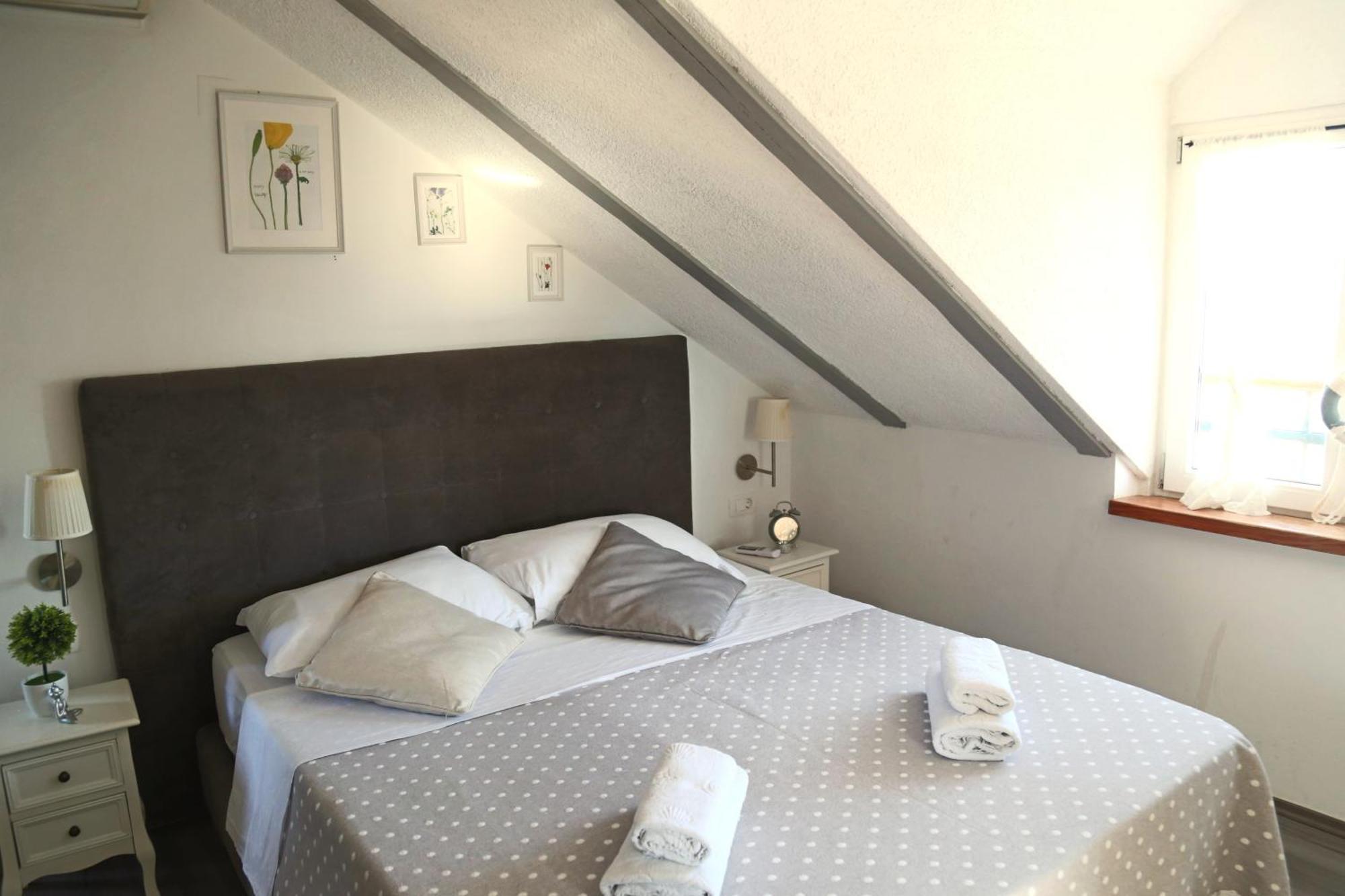 XIV Century Rooms Kaštela Quarto foto